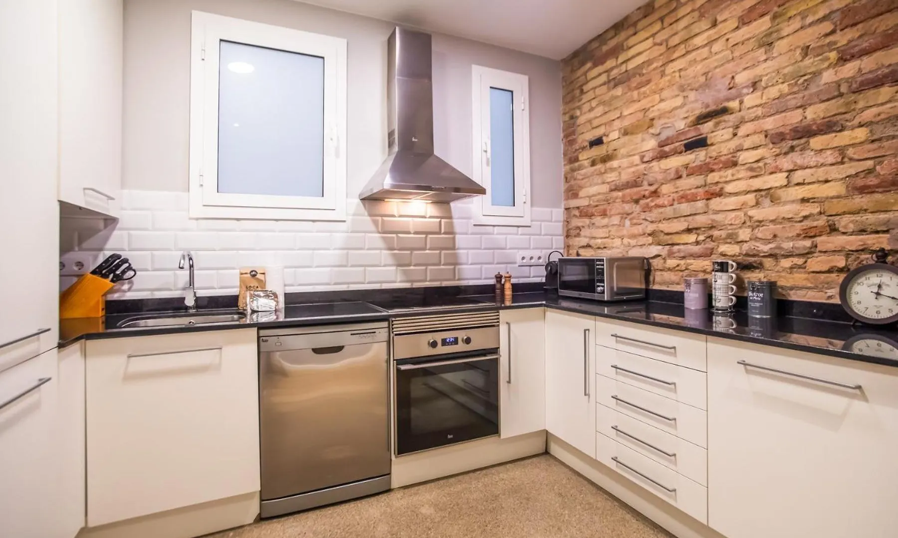 E1Mal1079- Fantastic 2Br Flat In The Center Apartment Barcelona 0*,  Spain